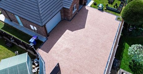 Can you pressure wash a resin bound driveway?